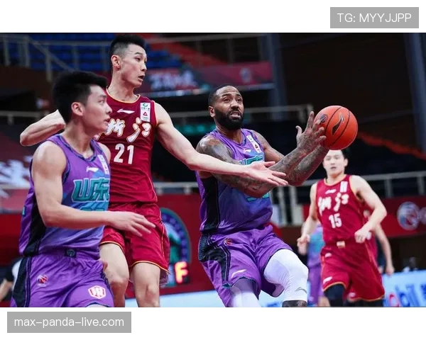 努涅斯的战术适配性与终结稳定性仍需时间检验